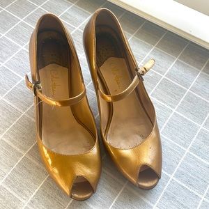 Bronze Mary Jane heels